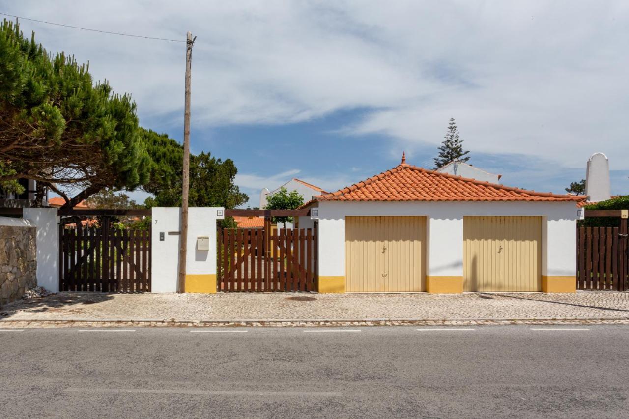 Joivy 3-Br Cottage With Terrace And Garden In Colares 신트라 외부 사진