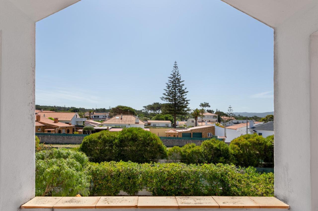 Joivy 3-Br Cottage With Terrace And Garden In Colares 신트라 외부 사진