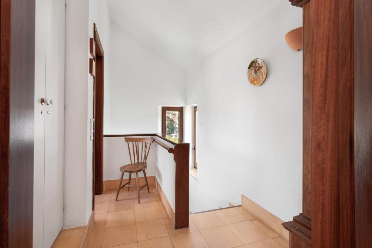 Joivy 3-Br Cottage With Terrace And Garden In Colares 신트라 외부 사진