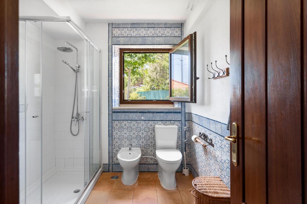 Joivy 3-Br Cottage With Terrace And Garden In Colares 신트라 외부 사진