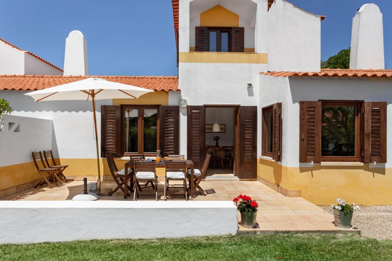Joivy 3-Br Cottage With Terrace And Garden In Colares 신트라 외부 사진
